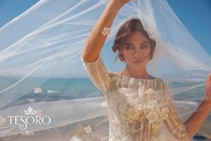 Perfect wedding dresses Tesoro (45).jpg
