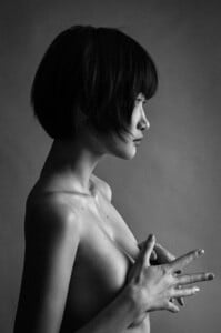 1024305731_MikiHamano_TJHuff-TheExhumist(4).thumb.JPG.9284927f4d234191bc8b24b532f77442.JPG