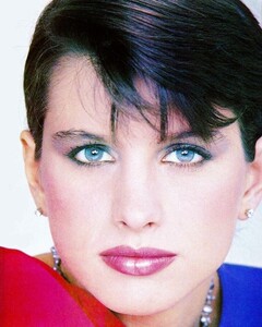 Lise Brand 2.jpg