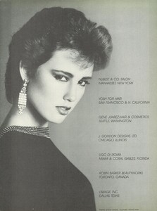 1082543251_VOGUEUSDec198001.thumb.jpg.f786f4fc3e011cb1a90d08f880dc45be.jpg