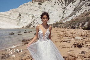 Perfect wedding dresses Tesoro (89).jpg