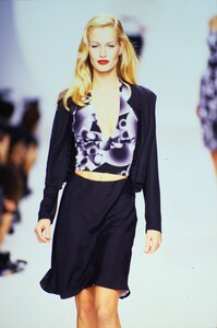 1165466231_NicoleMillerSpring1997(4).thumb.jpg.5b4e3926dd782825e5eec3129c359f79.jpg