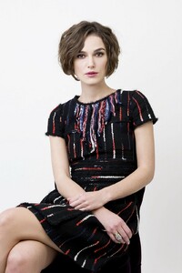 Keira Knightley (3).jpg