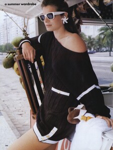 1214324348_Maser_US_Vogue_May1989_15.thumb.jpg.2114e4a69a4e4efbab70680c3e721089.jpg