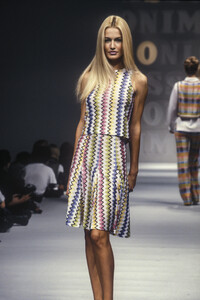 1245679496_Missoni1996WomenRTW22.thumb.jpg.23790155d88e94bc731a99f8ee21d7be.jpg