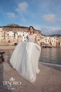 Perfect wedding dresses Tesoro (38).jpg