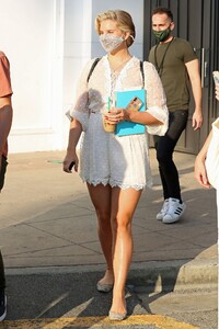         rey031020BZNimage105.jpg