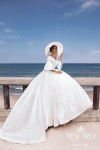 Perfect wedding dresses Tesoro (1).jpg