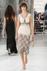 Giselle Norman Paco Rabanne Spring 2021 RTW PFW 1.jpg