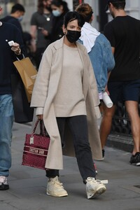        lil211020BZNimage106.jpg