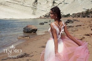 Perfect wedding dresses Tesoro (33).jpg