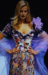 Christian Lacroix Couture Spring 1995 (15).jpg