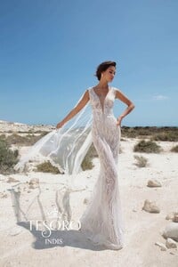 Perfect wedding dresses Tesoro (43).jpg