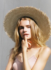 Lola Kallmann 552945.jpg