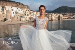 Perfect wedding dresses Tesoro (41).jpg