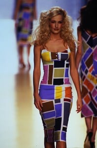 1998917421_NicoleMillerSpring1997(11).thumb.jpg.76931c994112566a29ec2149b13198b4.jpg