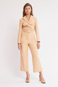 202003037_mila_crop_blazer_103-tan_202003040_mila_pant_103-tan_sh_19915_1.jpg