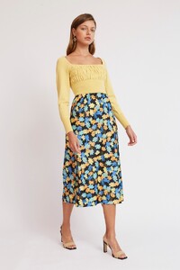 202003055_yves_knit_810-sunflower_202003030-3_sirene_skirt_501-black_fleur_sh_39905.jpg