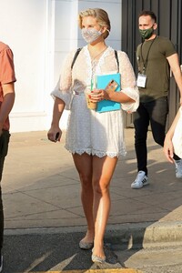         rey031020BZNimage104.jpg