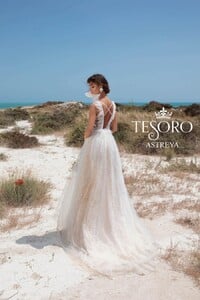 Perfect wedding dresses Tesoro (32).jpg