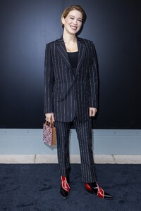lea081020BZNimage105.jpg