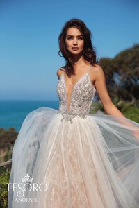 Perfect wedding dresses Tesoro (19).jpg