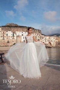 Perfect wedding dresses Tesoro (34).jpg