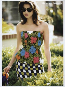 238643386_Floral_Elgort_US_Vogue_May1989_10.thumb.jpg.19ffb6d67ed616a7cab764cac1e0e3c6.jpg