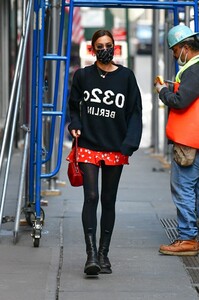       sha061020BZNimage125.jpg