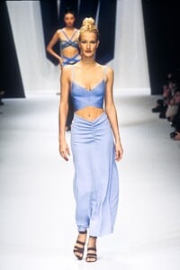 303433842_HerveLeger1997WomenRTW45.thumb.jpg.706434a2331f51b9305f4eae915401f3.jpg