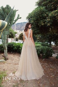 Perfect wedding dresses Tesoro - 2020-10-07T030535.207.jpg