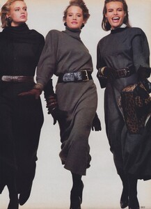 44467714_VOGUEUSSept198618.thumb.jpg.06ba58feb4888e908837f00d6ad95644.jpg