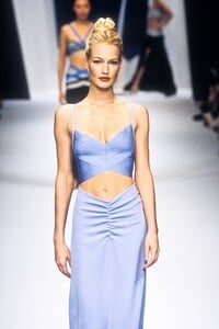 520054493_HerveLeger1997WomenRTW48.thumb.jpg.2b284063682dfd5ead4950ce1d12597c.jpg