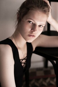 Angelina Artemieva 921304-800w.jpg