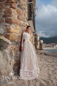 Perfect wedding dresses Tesoro - 2020-10-07T031103.480.jpg