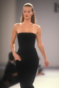 651573783_IsaacMizrahiSpring19944.thumb.jpg.13f6e6e881616d8236934b6aadc9c1ba.jpg