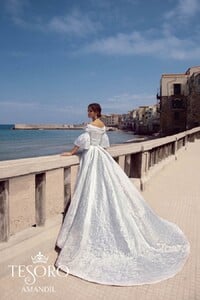 Perfect wedding dresses Tesoro (3).jpg