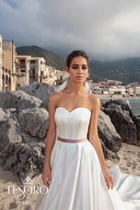Perfect wedding dresses Tesoro - 2020-10-07T030421.336.jpg