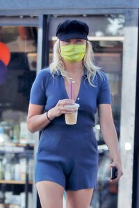        mal171020BZNimage113.jpg