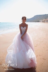 Perfect wedding dresses Tesoro (53).jpg