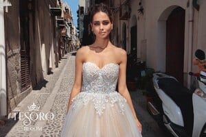 Perfect wedding dresses Tesoro (10).jpg