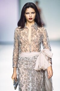 998260159_Valentino2000WomenRTW221.thumb.jpg.d63d6ecb066cd42125fa1b2f699b1f3e.jpg