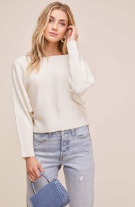 AT15919_OFF-WHITE_4_945x.JPG