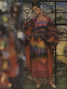 Art_Parks_US_Vogue_March_1st_1965_05.thumb.jpg.ae0db2badf367760da74f558bbc7f28b.jpg