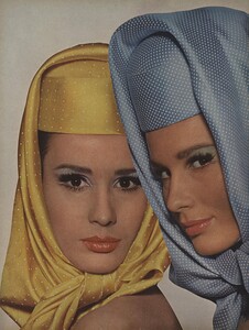 Beauty_Stern_US_Vogue_March_1st_1965_01.thumb.jpg.a66e6aa587c5cca7f3186749caec046e.jpg