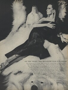 Belle_Newton_US_Vogue_October_1st_1965_06.thumb.jpg.a3345db8fd00542ba8755df6dd806e05.jpg