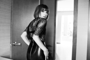 Carly-Rae-Jepsen_-The-Untitled-Magazine-2015--04.jpg