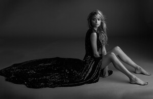 Cheyenne-Tozzi-Photographed-by-Adam-Flipp.jpg