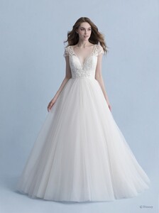 D263-Cinderella-F_a87efb692e79826fef0df607e21e99ed.thumb.jpg.61dfa6b64089200d91e32f8c3f0e60fd.jpg