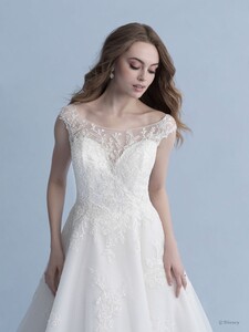 D267-SnowWhite-C_a87efb692e79826fef0df607e21e99ed.jpg